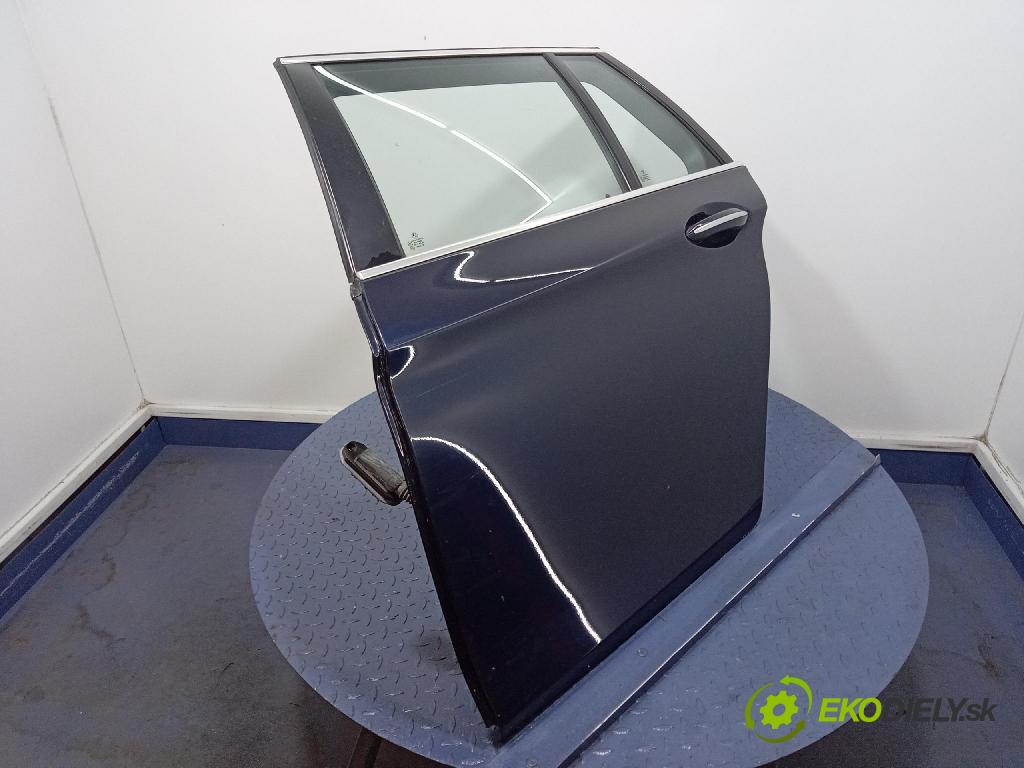 Bmw Seria 5 2013 dvere zad Vľavo: