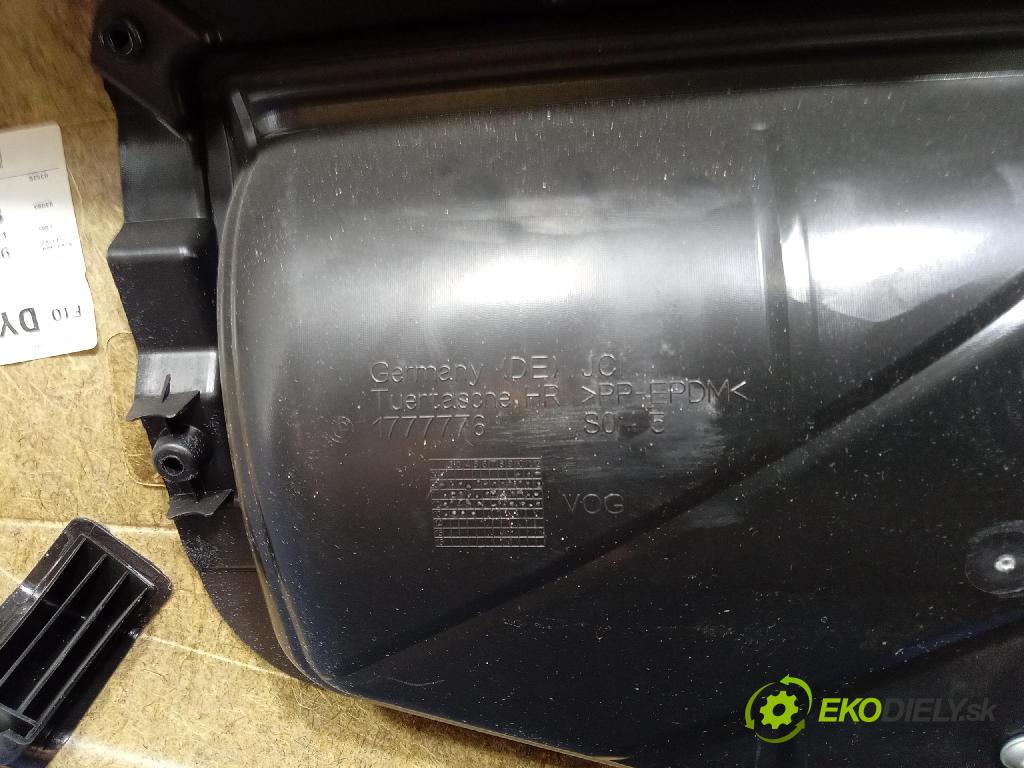 Bmw Seria 5 2013 Čalounictví: dvere zad Prava: 1777775