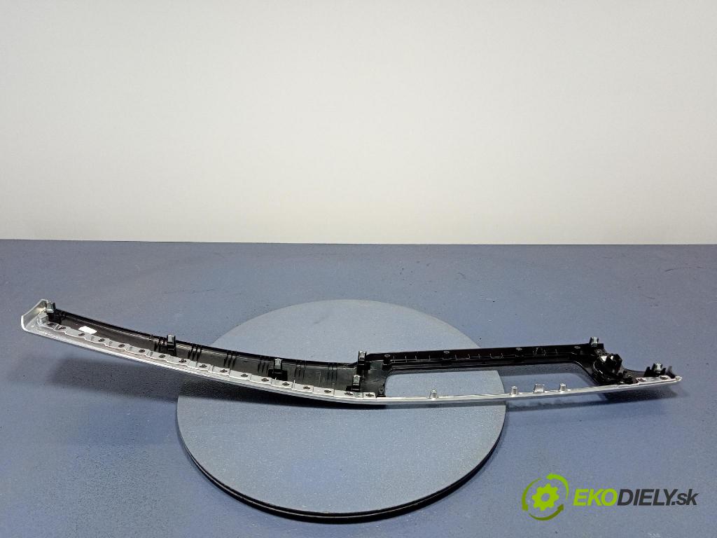 Bmw Seria 5 2013 lišta Dekoratívne: Vnútri: 9166649