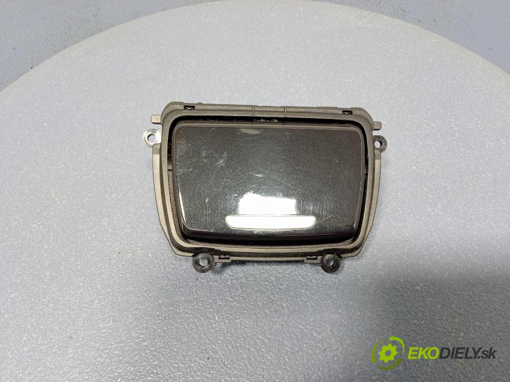 Bmw Seria 5 2013 Popolník: 9206347