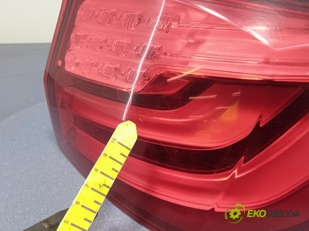 Bmw Seria 5 2013 svetlo / reflektor zad Prava: Vonkajsia: 7203234