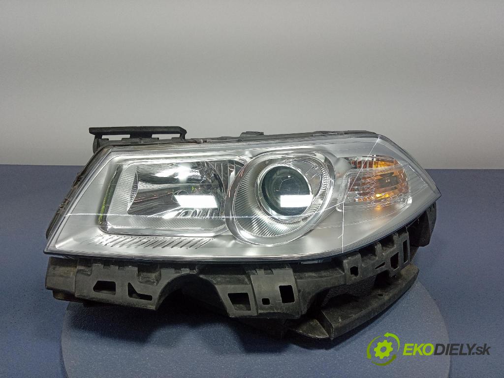 Renault Megane 2006 Reflektor: Vľavo: 89312739