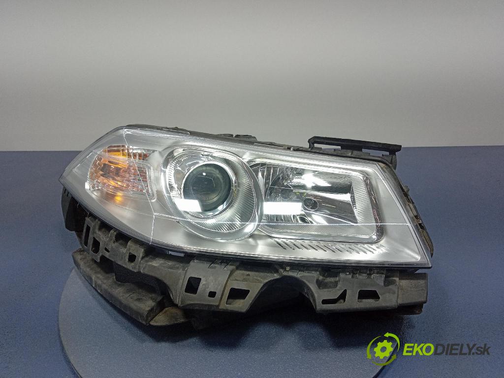 Renault Megane 2006 Reflektor: v pravo: 89312749