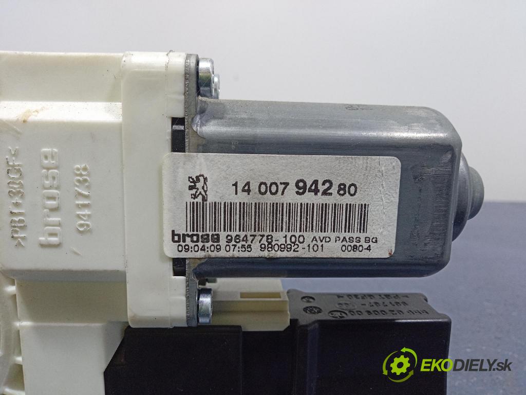 Peugeot 807 2009 mechanizmus okna Okná: Predné v pravo: 1400794280