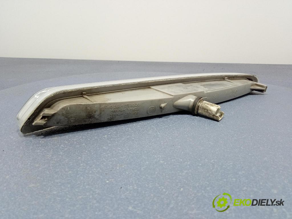 Peugeot 807 2009 Smer: Predné v pravo: 01