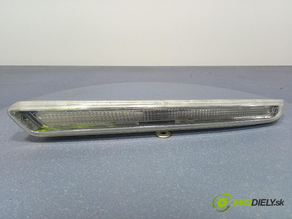 Peugeot 807 2009 Smer: Predné v pravo: 01