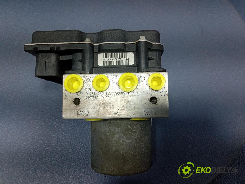 Peugeot 807 2009 čerpadlo ABS x 9661887180