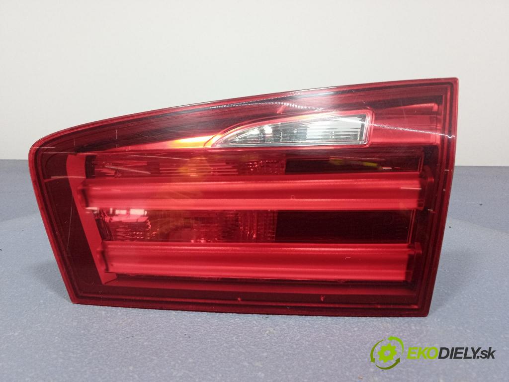 Bmw Seria 5 2013 svetlo / reflektor zad Prava: Vnútri: 7203228