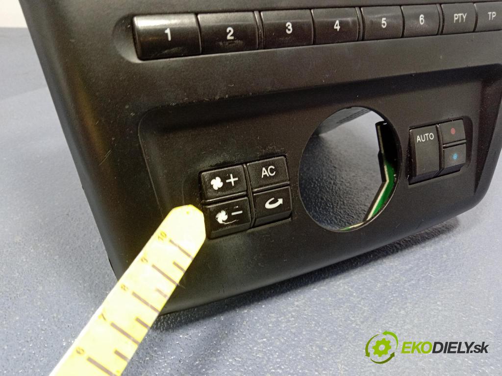 Seat Ibiza 1.4 kat 1999 Radio I Navigácia: 6K0035186C