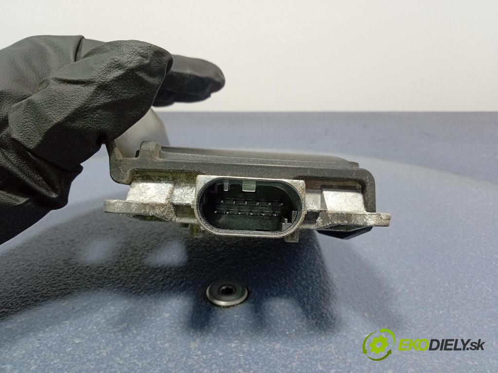 Bmw Seria 5 2013 Radar: 6862475