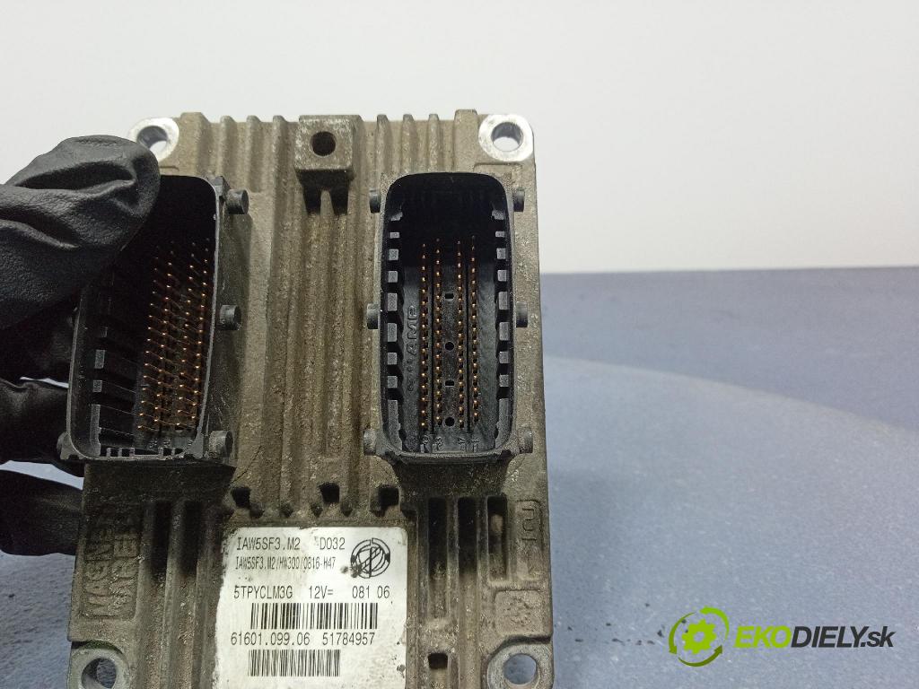 Fiat Punto 2006 riadiaca jednotka Motor: 51784957