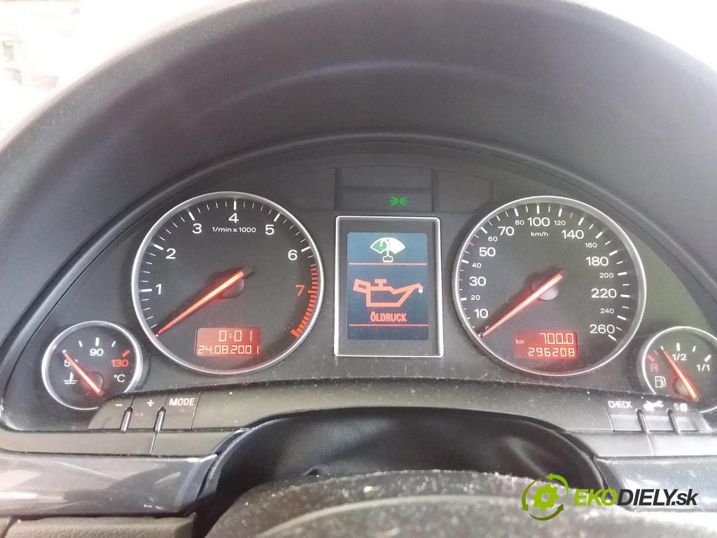 Audi A4 2002 prístrojovka/ budíky 8E0920930K