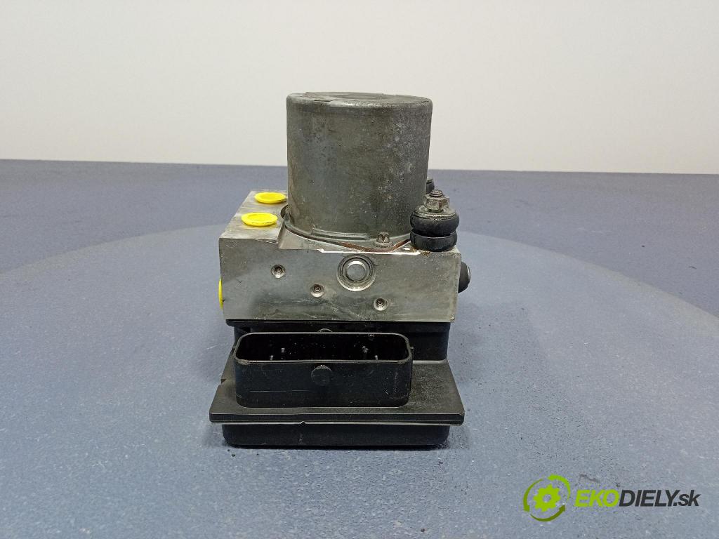 Audi A6 2005 čerpadlo ABS x 4F0614517L