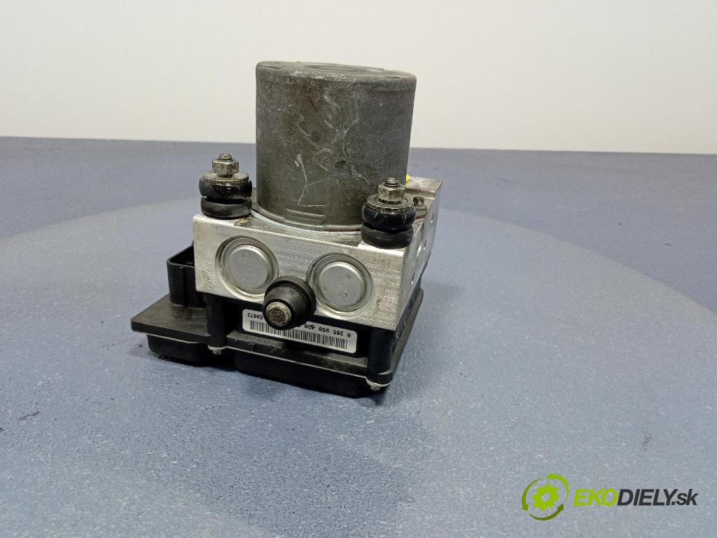 Audi A6 2005 čerpadlo ABS x 4F0614517L