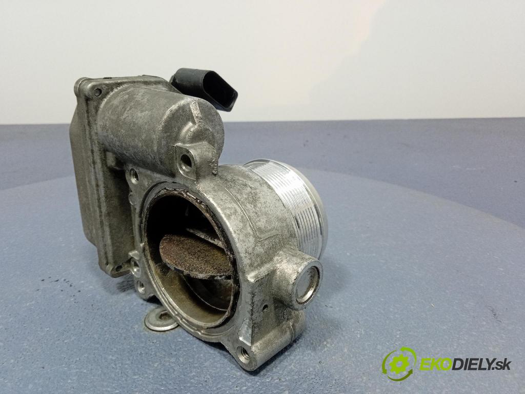 Audi A6 2005 klapka 4E0145950F