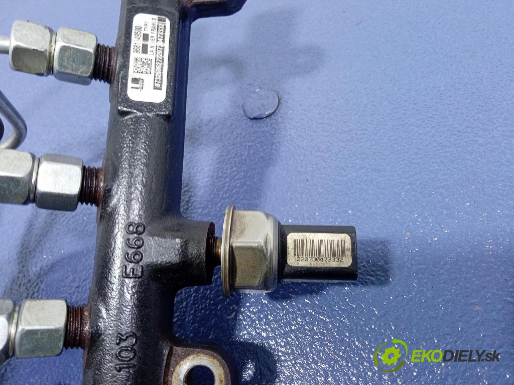 Citroen C4 picasso 2007 lišta Dodávka: 9681649580