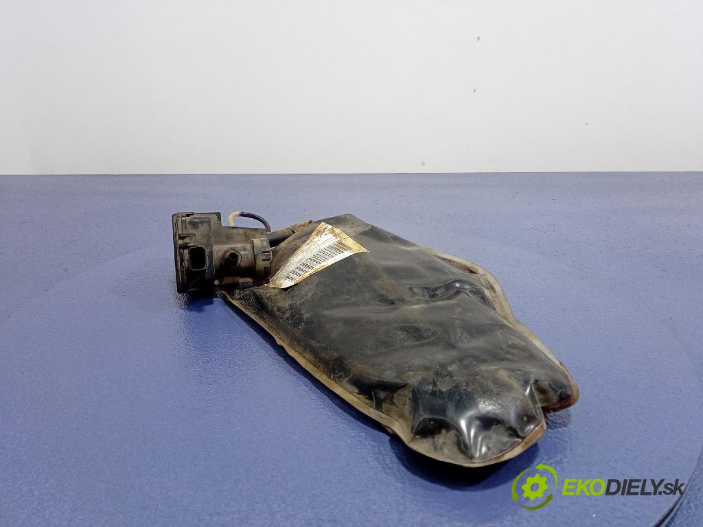 Citroen C4 picasso 2007 Nádrž: AdBlue: 9678101680