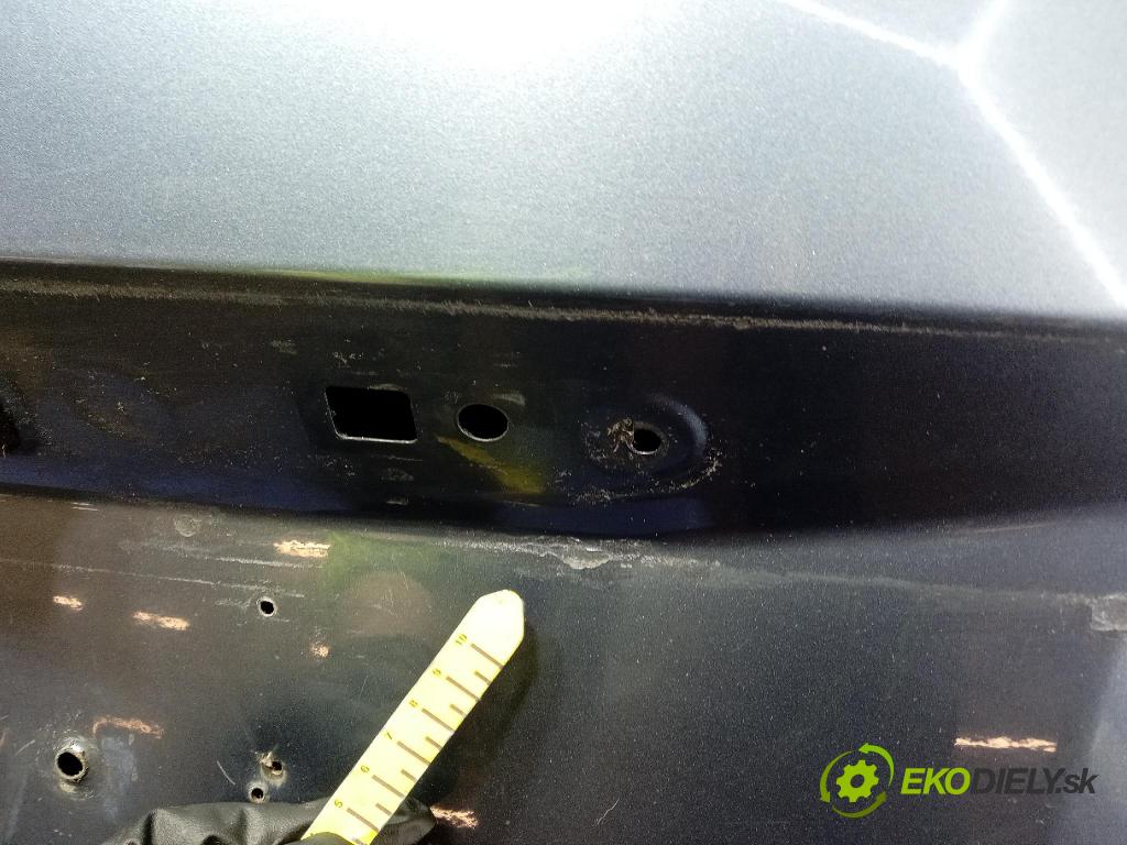 Citroen C4 picasso 2007 zadna dveře kufra: kufra: