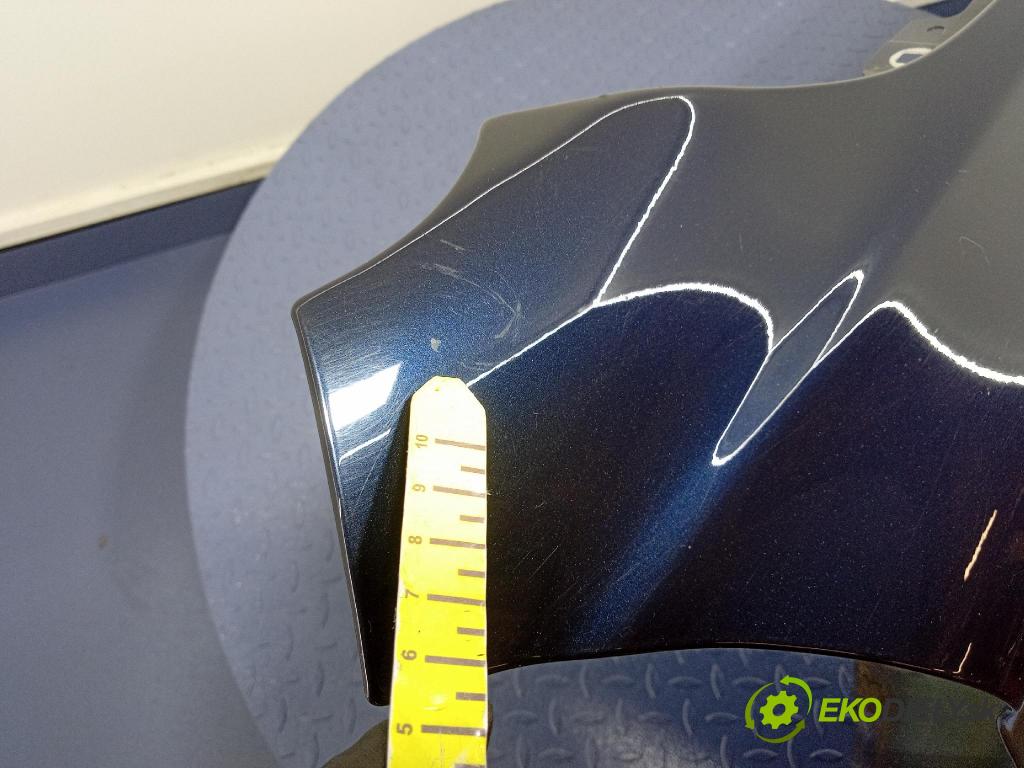 Bmw Seria 5 2013 blatník Predné v pravo: