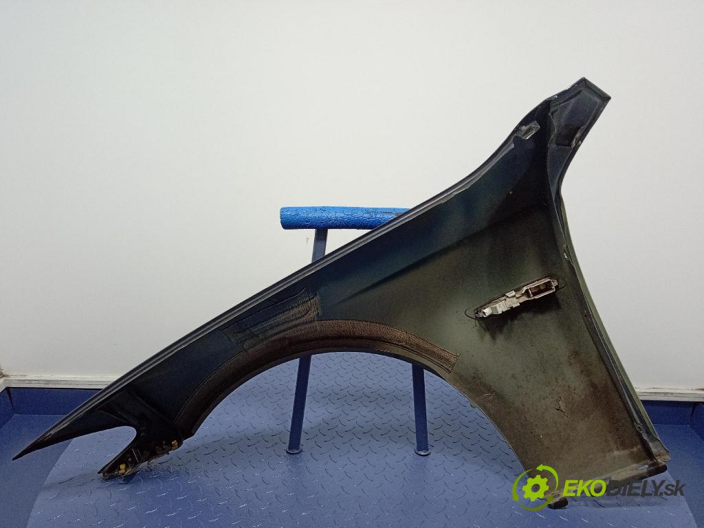 Bmw Seria 5 2013 blatník Predné v pravo:
