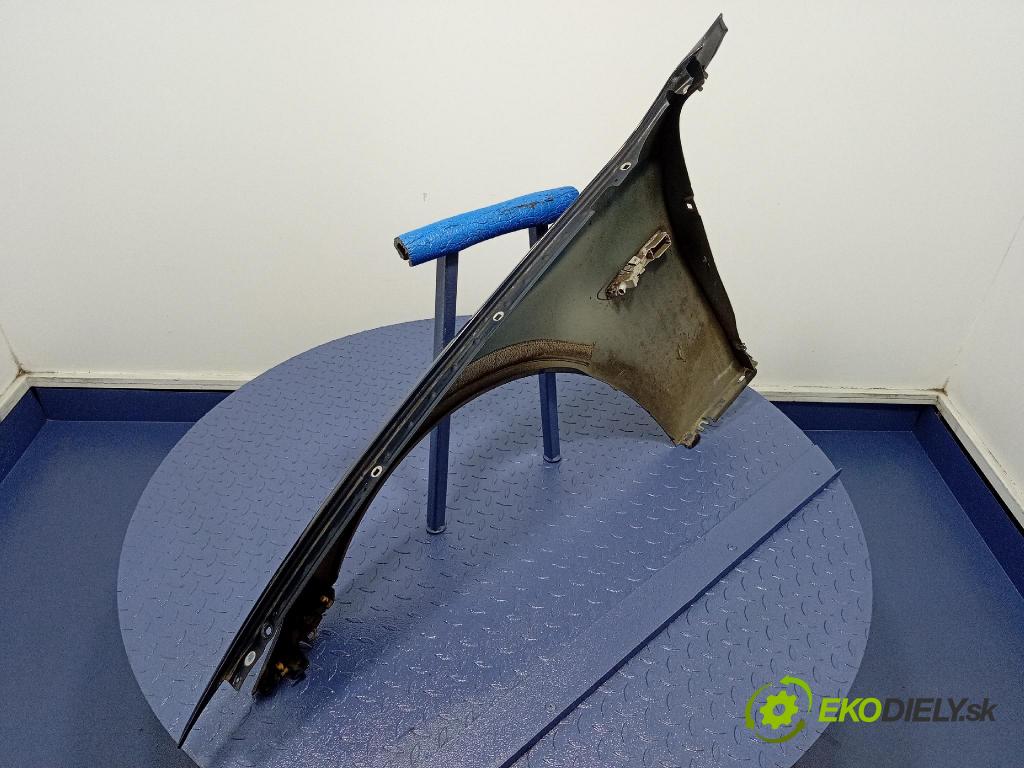 Bmw Seria 5 2013 blatník Predné v pravo: