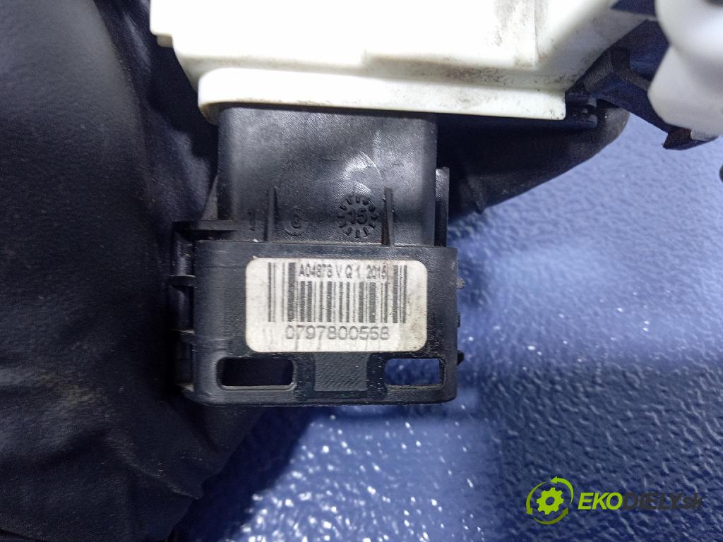 Peugeot 308 2007 zámok dvere Predné Vľavo: A048069