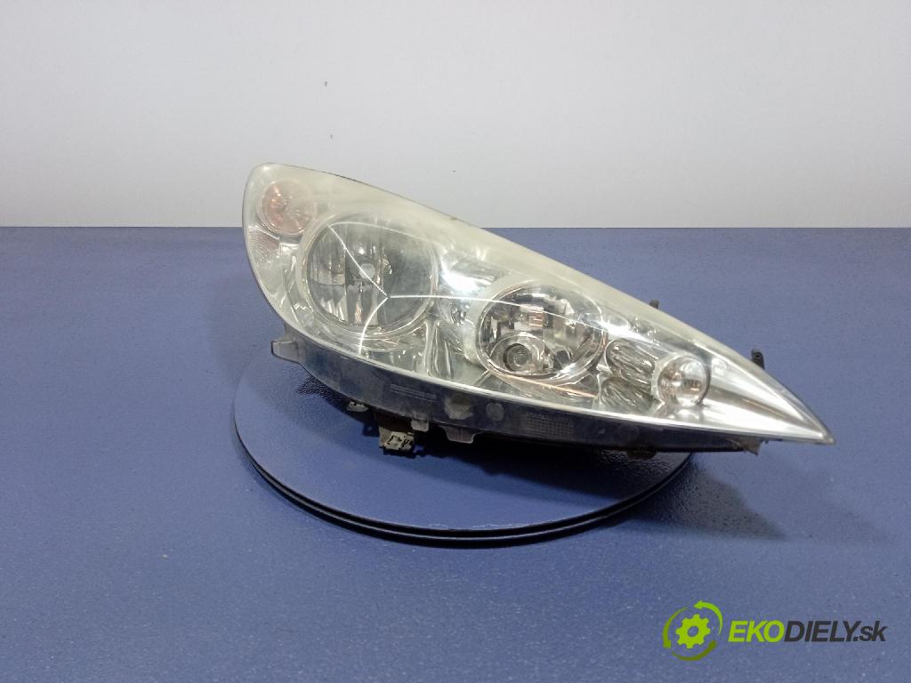 Peugeot 308 2007 Reflektor: v pravo: 9656162480