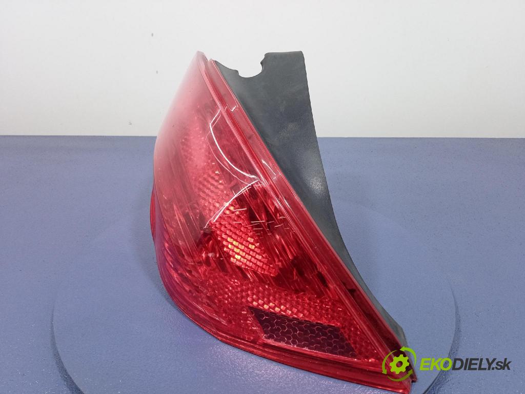Peugeot 308 2007 svetlo / reflektor zad ľavá Vonkajsia: 9680425780