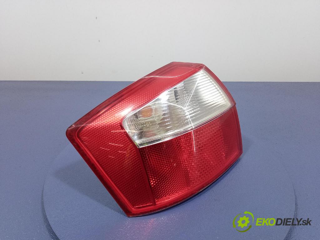 Audi A4 2002 svetlo / reflektor zad ľavá Vonkajsia: 153929