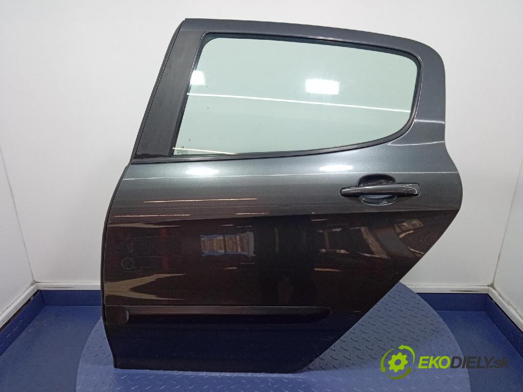 Peugeot 308 2007 dvere zad Vľavo: