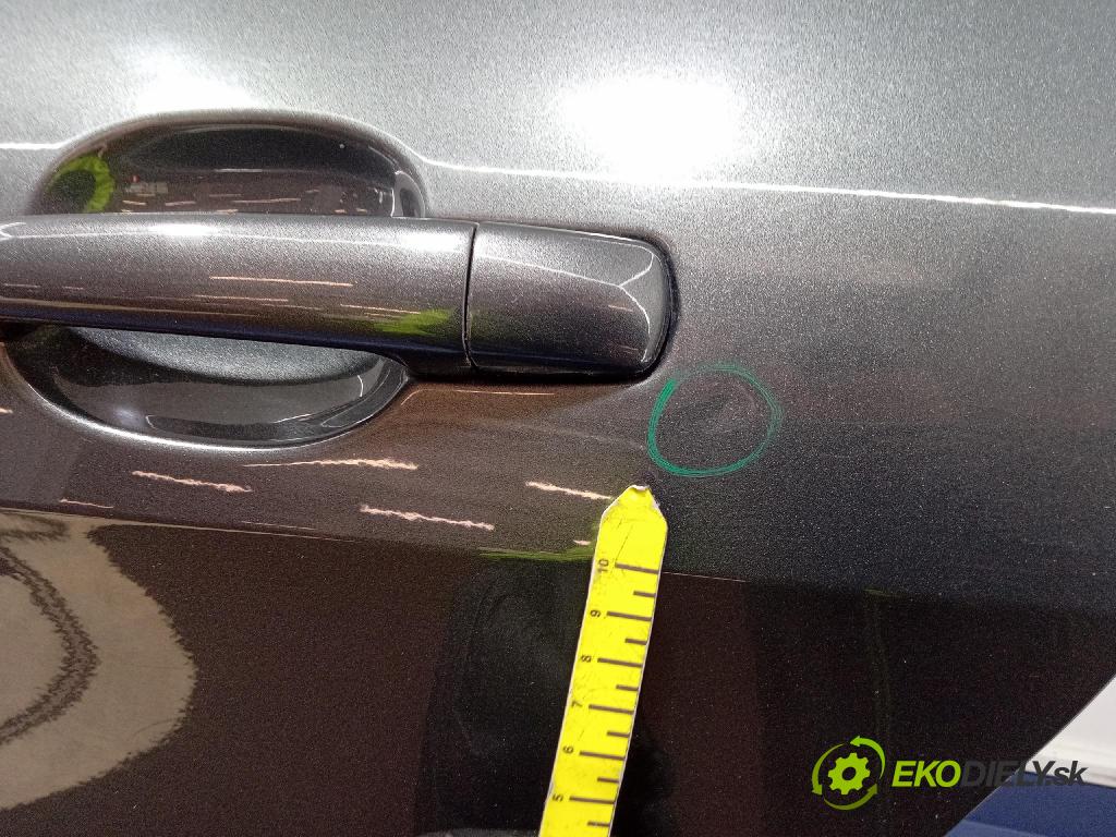 Peugeot 308 2007 dvere zad Vľavo: