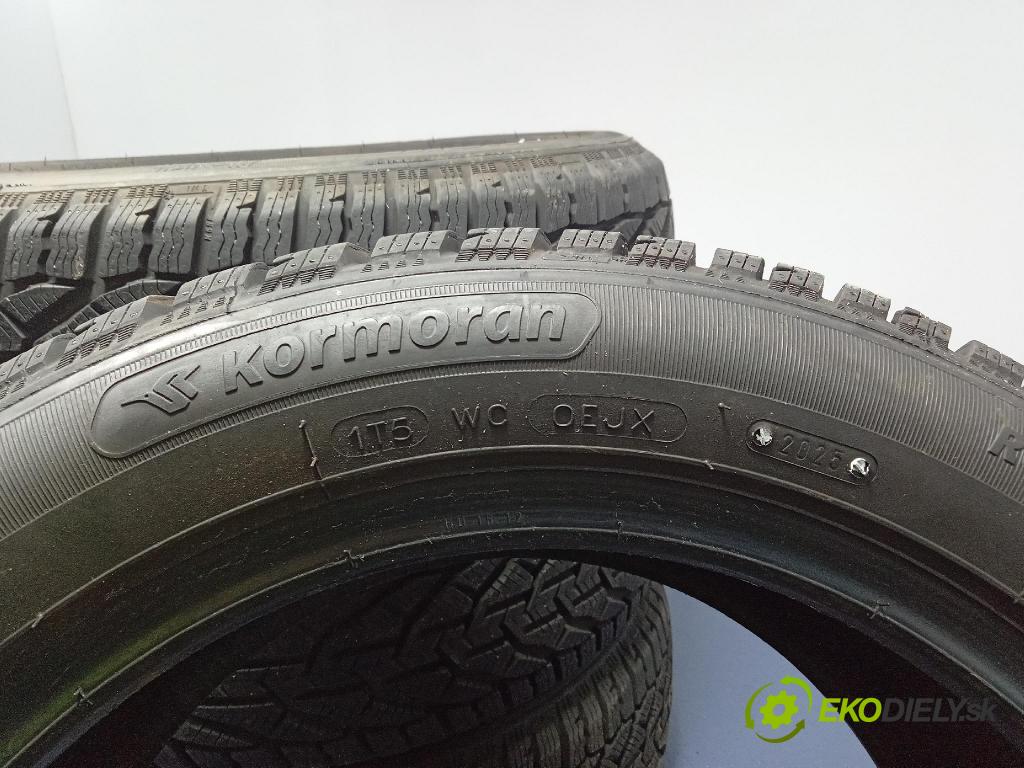 Toyota Avensis 2005 pneumatika ZIMA: 3528700502282