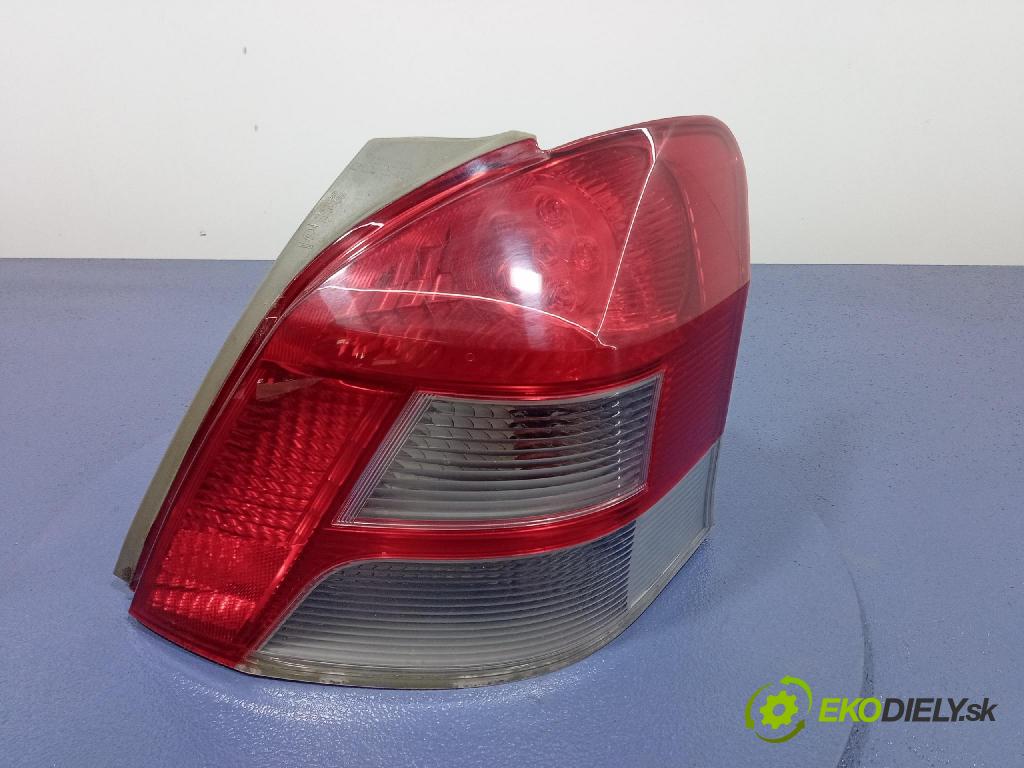 Toyota Yaris 2011 svetlo / reflektor zad Prava: Vonkajsia: 0D-53