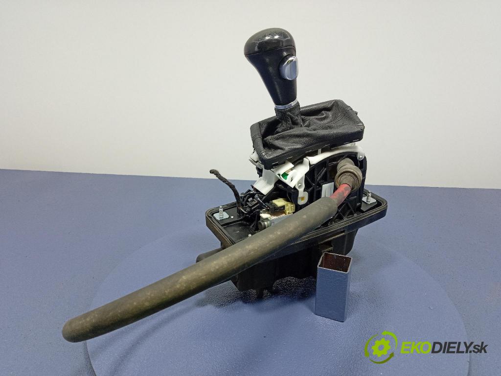Audi A6 2005 Páka: Zmeny: 4F1713041P