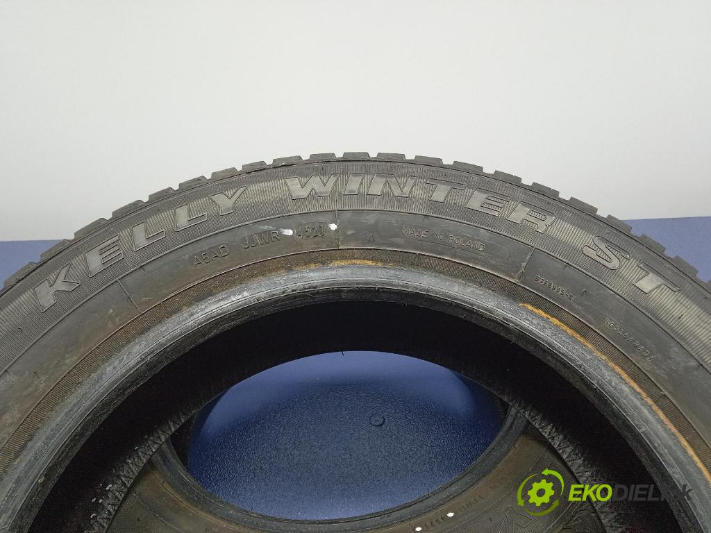 Toyota Yaris 2011 pneumatika ZIMA: 4038526326225