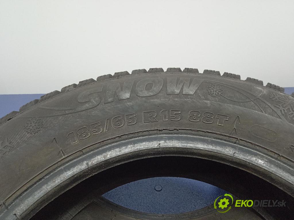Toyota Yaris 2011 pneumatika ZIMA: 3528704379767
