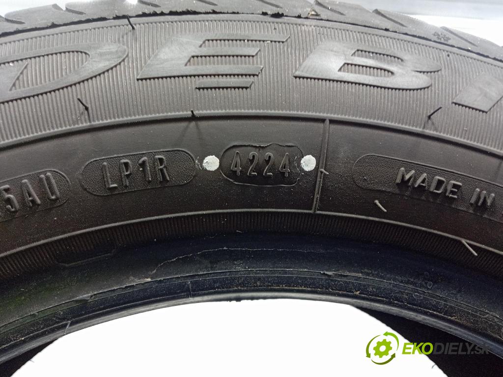 Fiat Punto 2006 pneumatika Multi-sezóna: 4038526046802