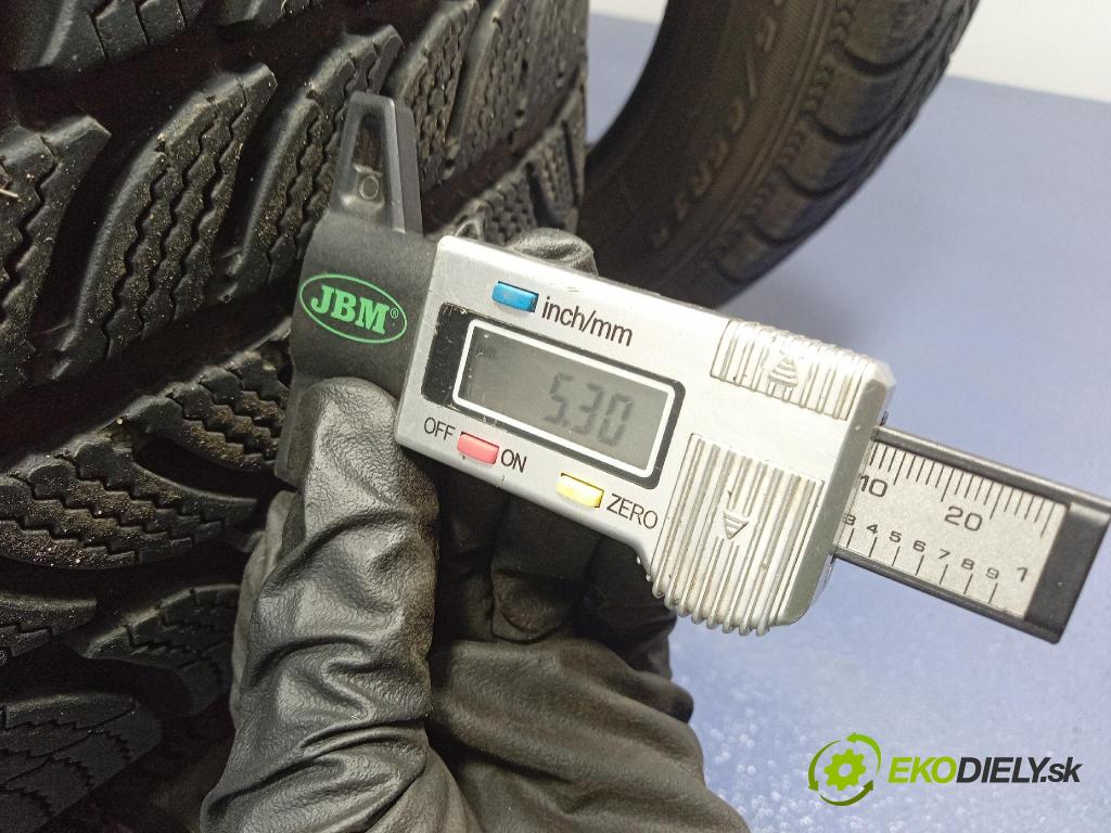 Toyota Corolla 2007 pneumatika ZIMA: 4038526036124