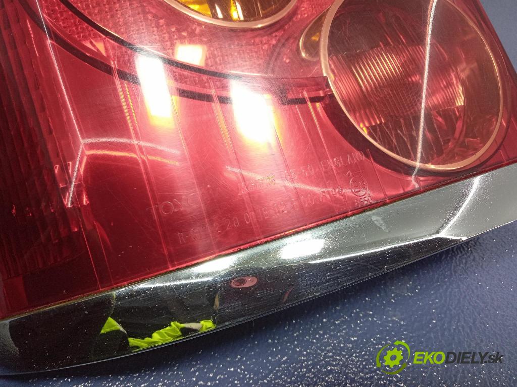Toyota Avensis 2005 svetlo / reflektor zad ľavá Vonkajsia: KOITO 05-50