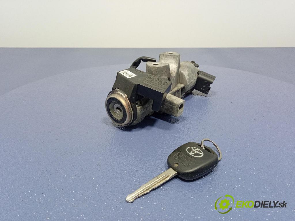 Toyota Avensis 2005 Spínač zapaľovania: N0501517/8