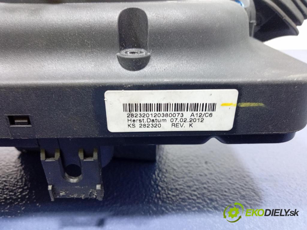 Opel Astra 2006 prepínač Komplex: 13313710