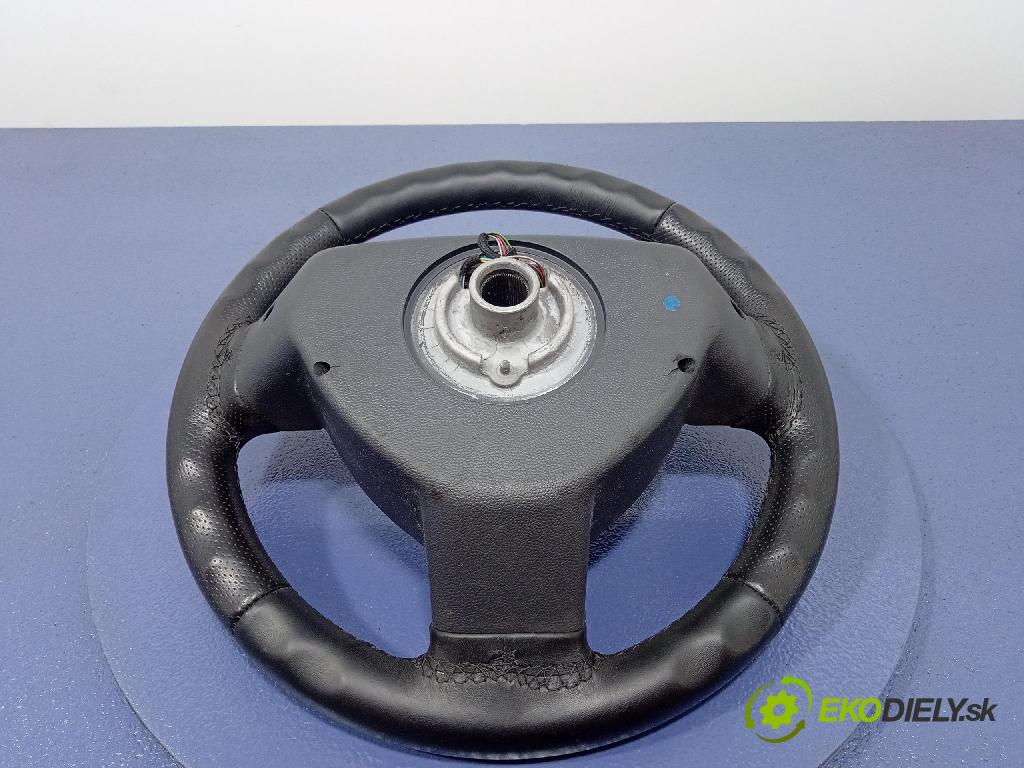 Opel Astra 2006 volant 13234175