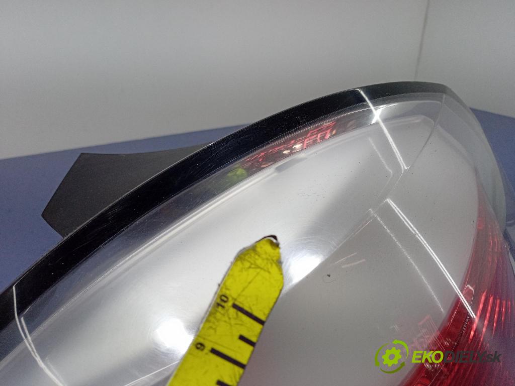 Opel Astra 2006 svetlo / reflektor zad ľavá Vonkajsia: 24451835