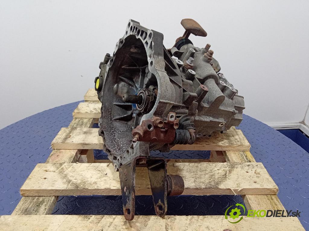 Toyota Avensis 2005 prevodovka Manualna 33111-05010