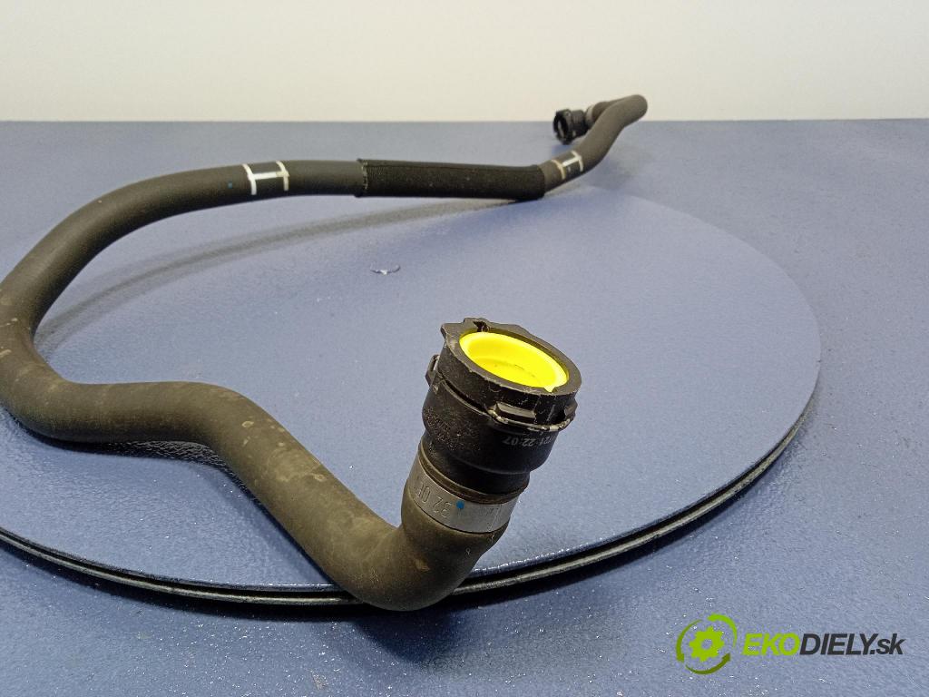Bmw X7 0 rúrka Chladič: 9797736