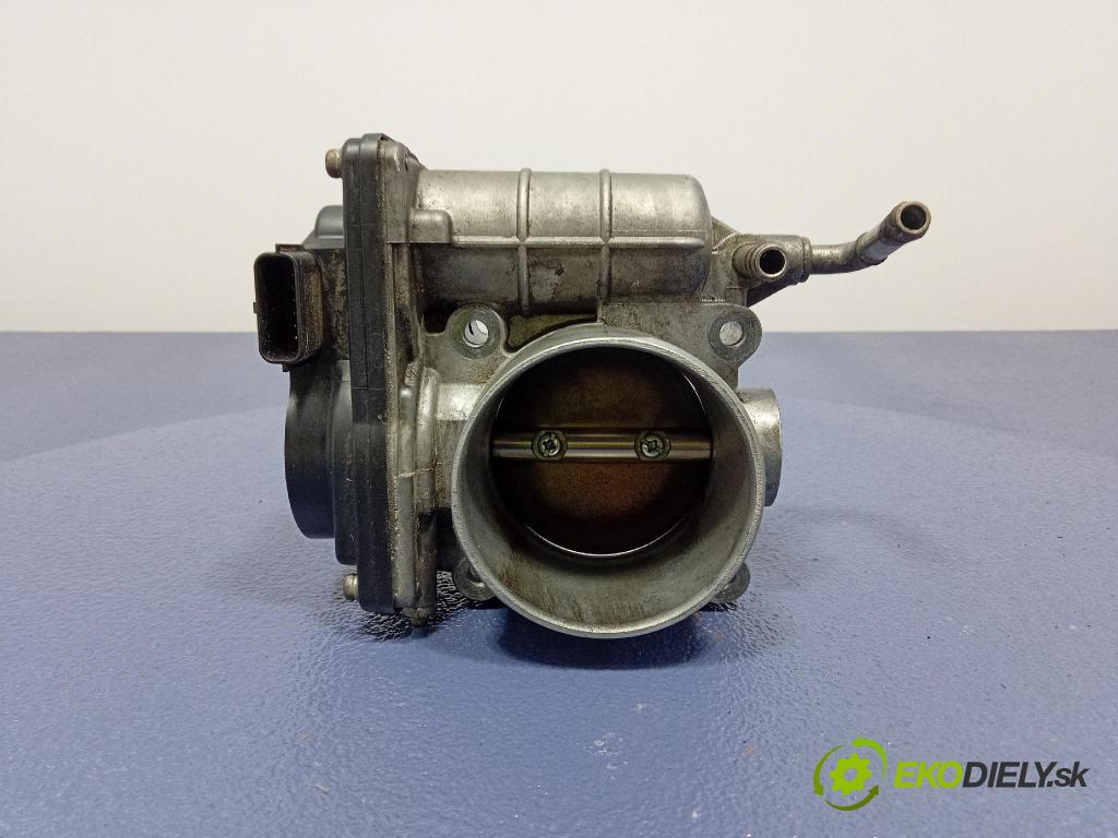 Nissan Qashqai 2007 klapka 526-01