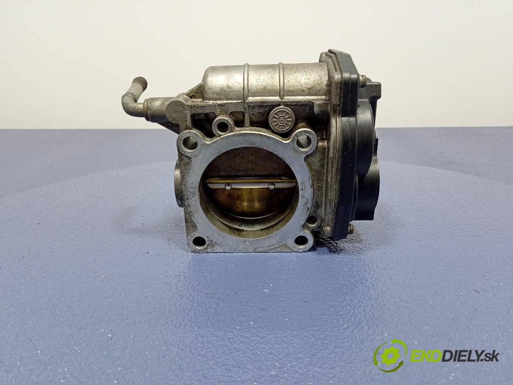 Nissan Qashqai 2007 klapka 526-01