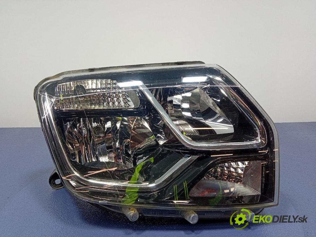 Dacia Duster 2017 Reflektor: v pravo: 260100156R