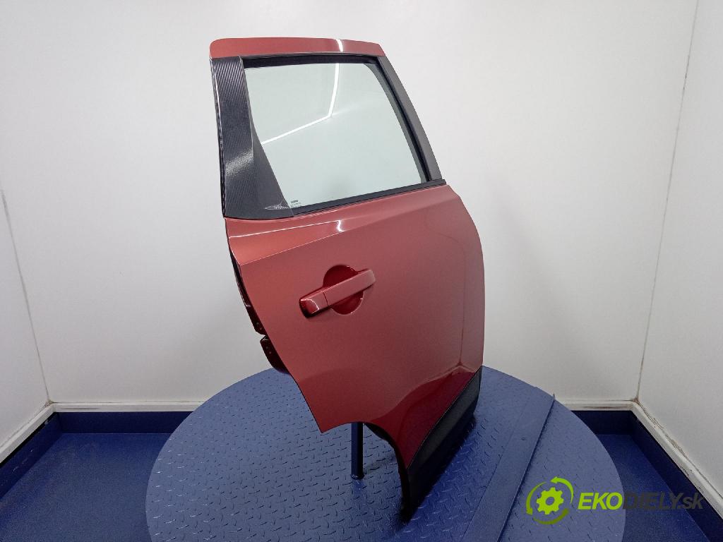 Nissan Qashqai 2007 dvere zad pravé