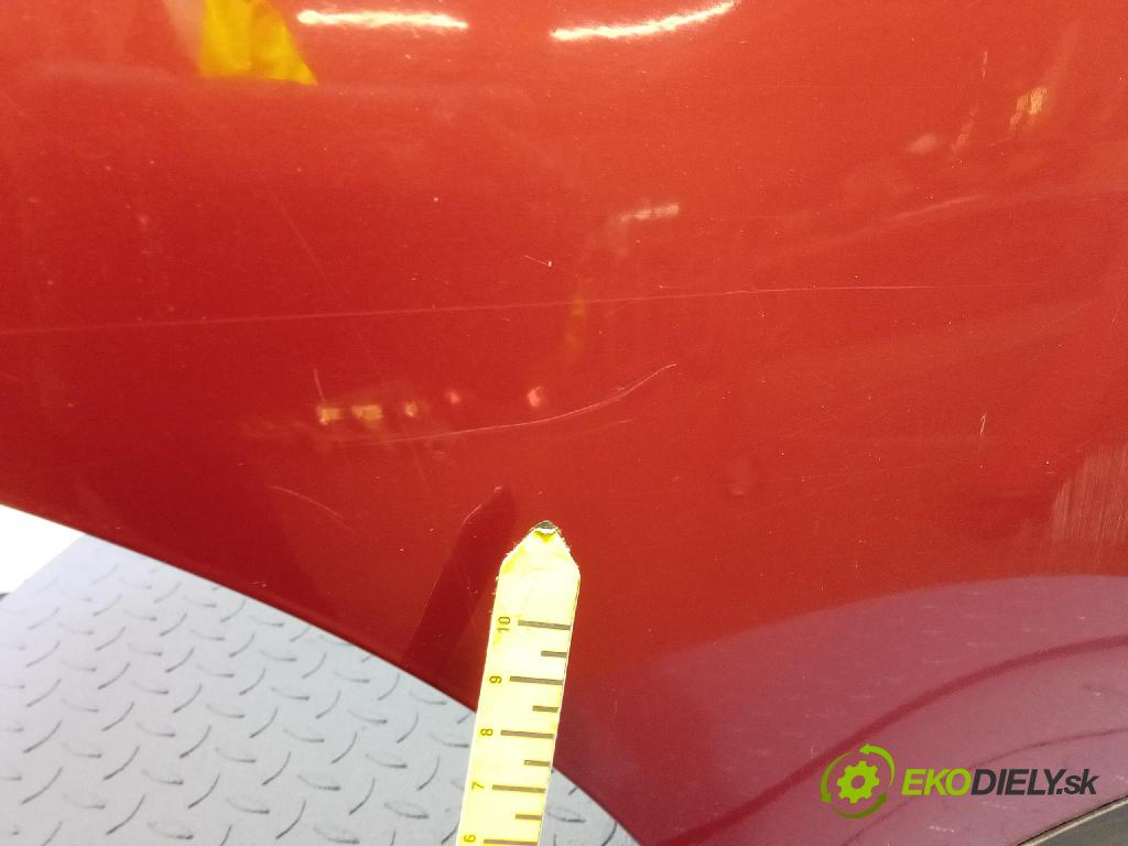 Nissan Qashqai 2007 dvere zad pravé